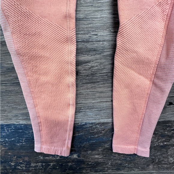 aerie offline peach Leggings with High Rise Waistband Full Length - Picture 5 of 12